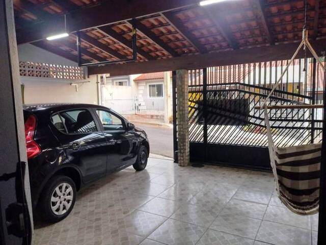 Casa para Venda em Campo Largo - 2