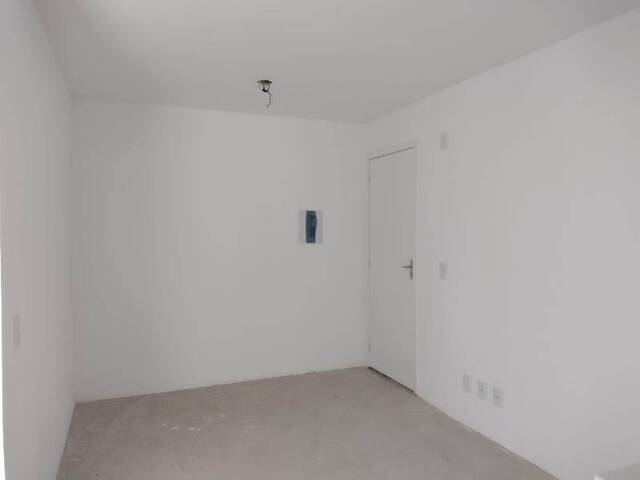 Apartamento para Venda em Campo Largo - 4